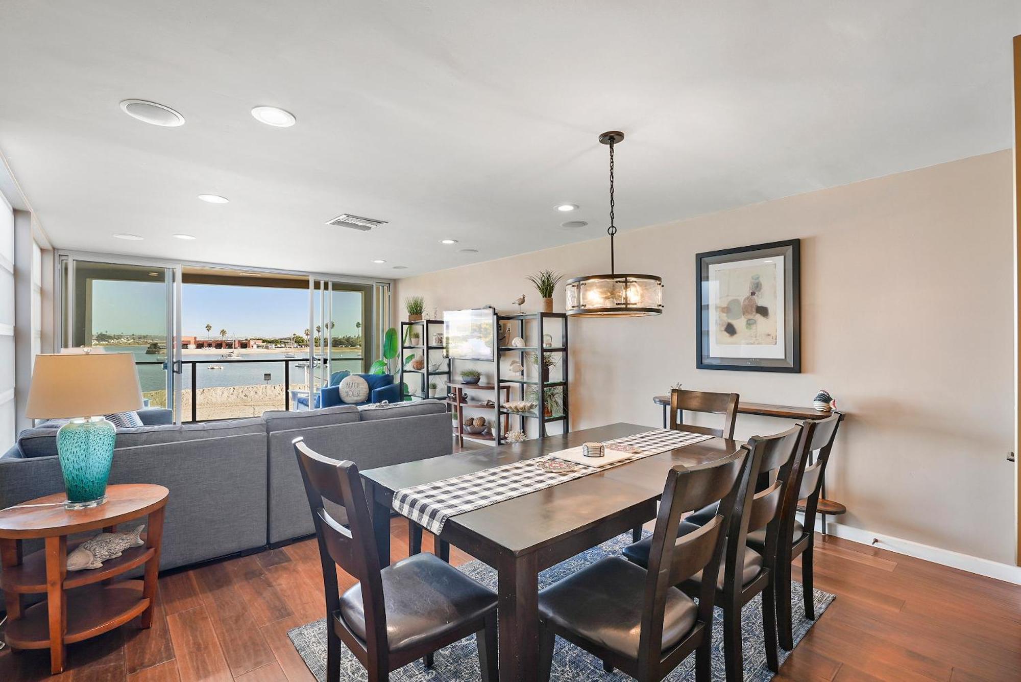 Stunning Bayfront Condo With Gorgeous Views, Garage, Massive Roof Deck & Ac - Dogs Welcome! San Diego Exterior photo