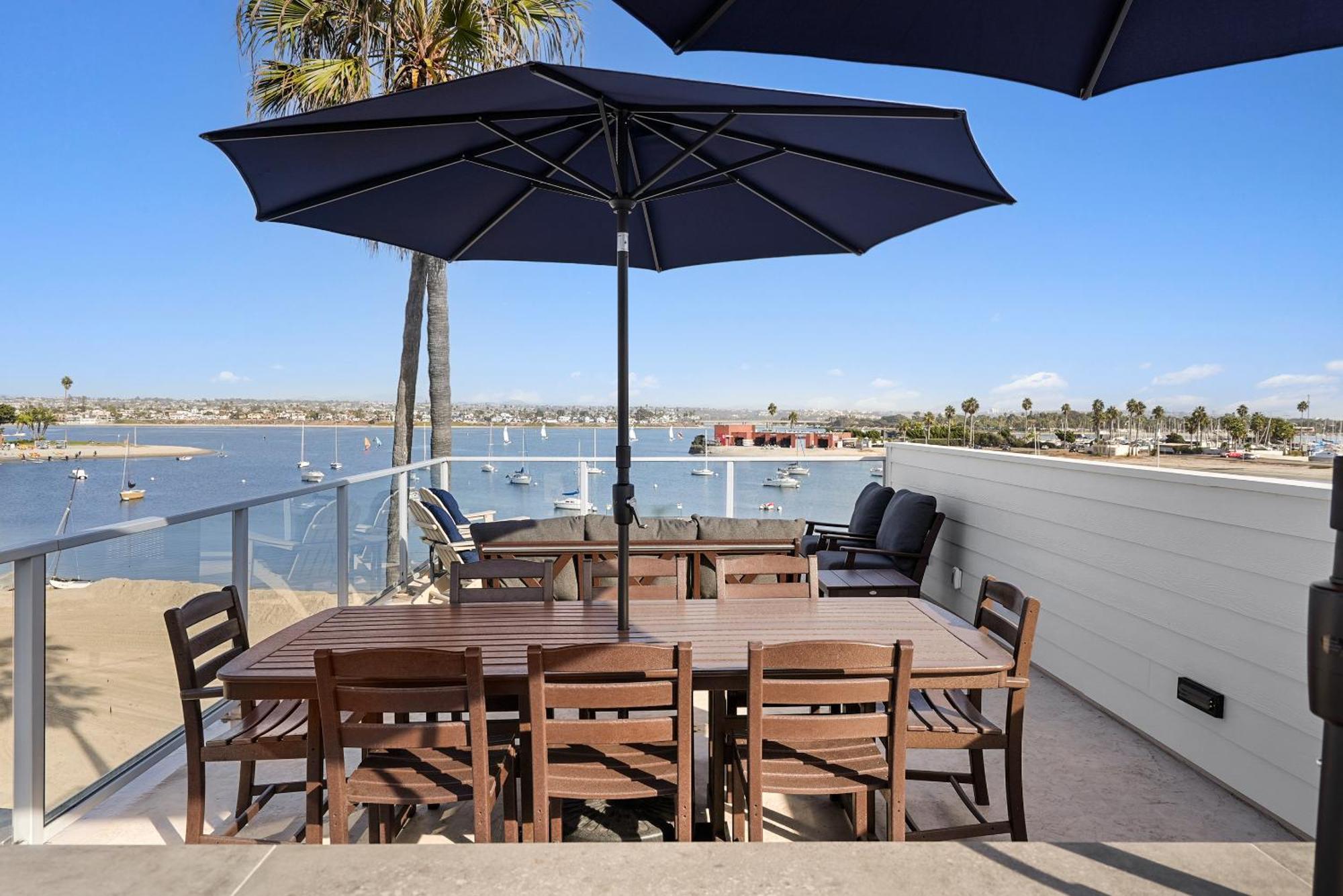 Stunning Bayfront Condo With Gorgeous Views, Garage, Massive Roof Deck & Ac - Dogs Welcome! San Diego Exterior photo